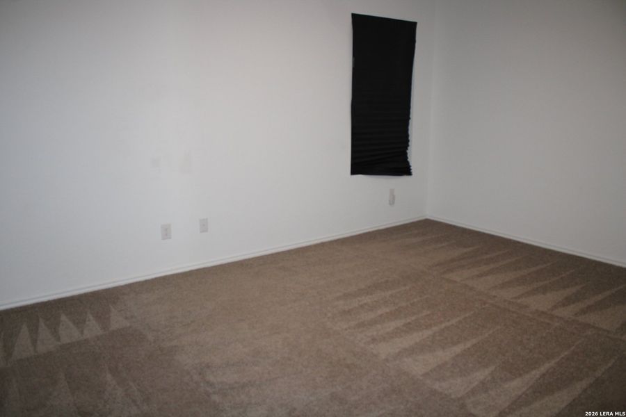 Spacious, unfurnished interior of a new home in Waterwheel, San Antonio (Image 11).