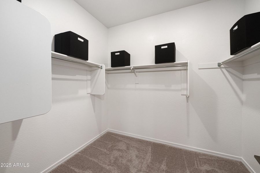 21-22808-E-Round-Up-Way-21 21-22808-E-Round-Up-Way-21