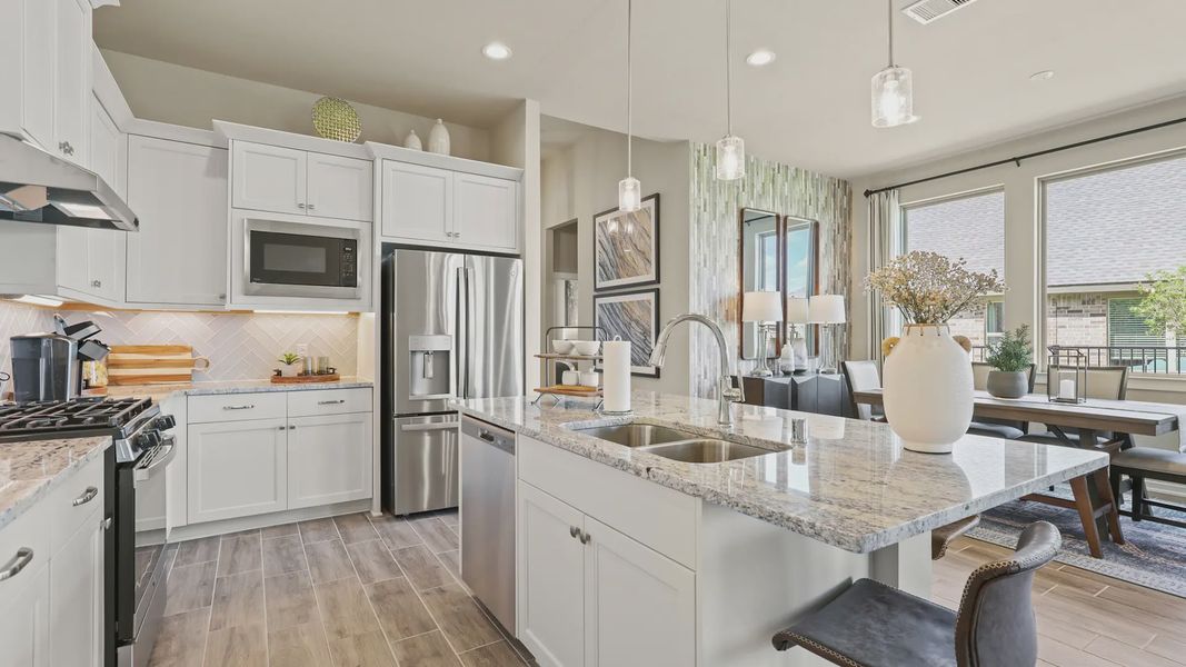 Representative furnished interior of a home built from the Oxford by Chesmar Homes in Bridgeland 45's, Cypress (Image 10).
