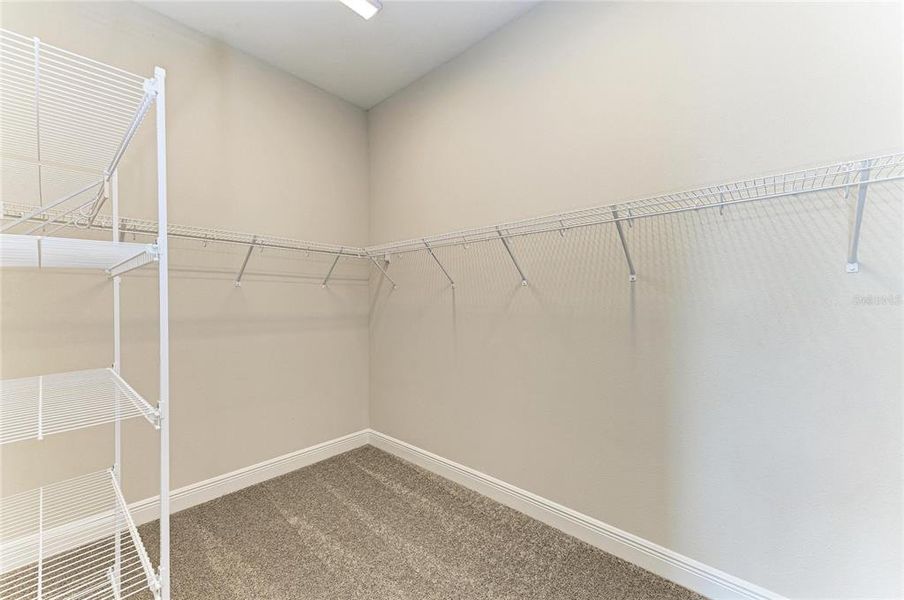 Spacious, unfurnished interior of a new home in North River Ranch, Parrish (Image 23). Spacious, unfurnished interior of a new home in North River Ranch, Parrish (Image 23).