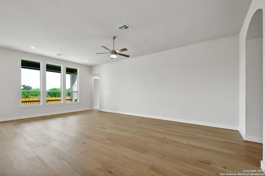Spacious, unfurnished interior of a new home in Alsatian Oaks: 60ft. lots, Castroville (Image 22).