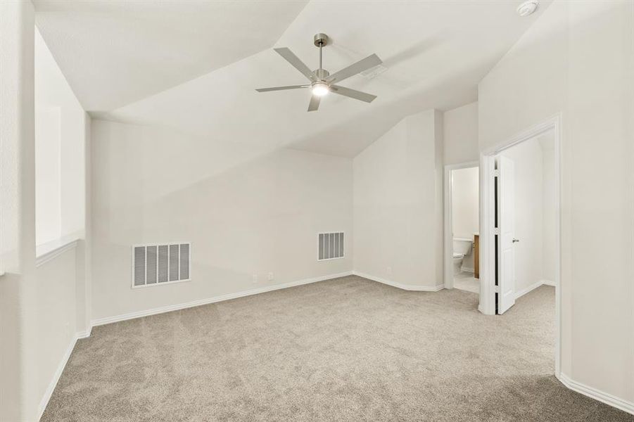 Spacious, unfurnished interior of a new home in Arcadia Trails Classic 60, Balch Springs (Image 31). Spacious, unfurnished interior of a new home in Arcadia Trails Classic 60, Balch Springs (Image 31).