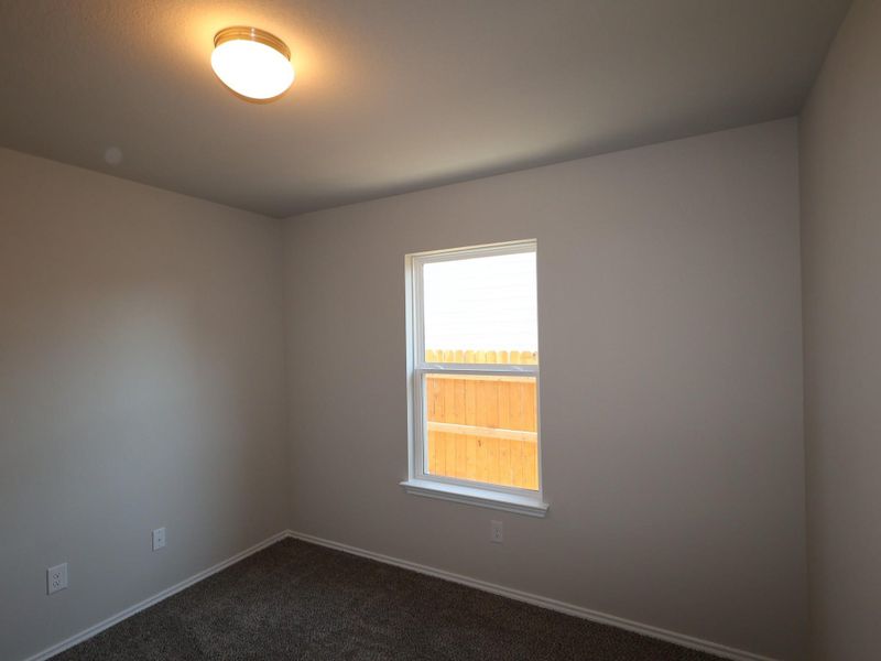 Spacious, unfurnished interior of a new home in Heritage, Dripping Springs (Image 5).