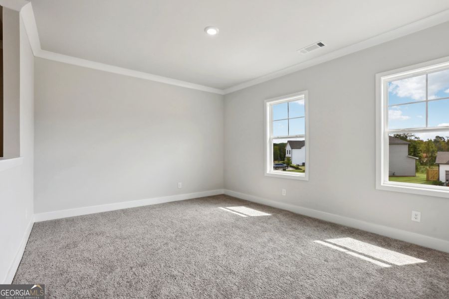 Spacious, unfurnished interior of a new home in Rosewood Lake Estates, Hoschton (Image 74).