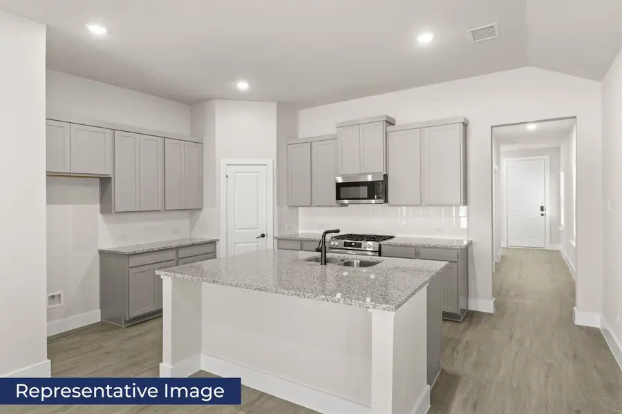 Representative furnished interior of a home built from the Taylor Select F by First Texas Homes in The Villages of Hurricane Creek, Anna (Image 8). Representative furnished interior of a home built from the Taylor Select F by First Texas Homes in The Villages of Hurricane Creek, Anna (Image 8).