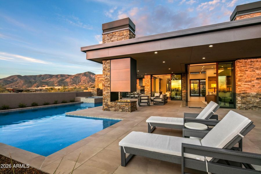 012_Outdoor Enjoyment