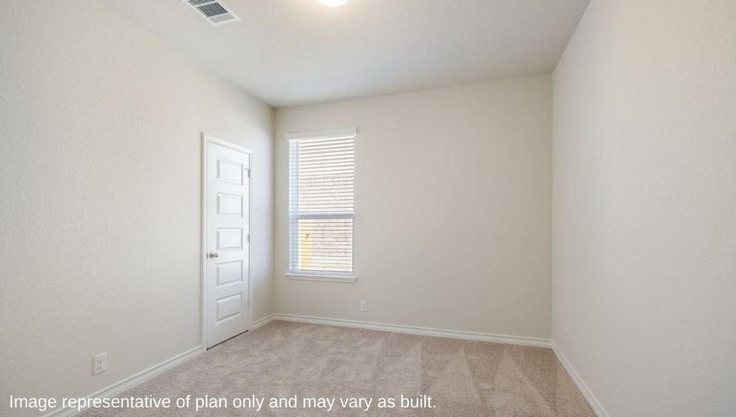 Representative unfurnished interior of a home built from the The Irvine by D.R. Horton in Veranda, San Antonio (Image 22).