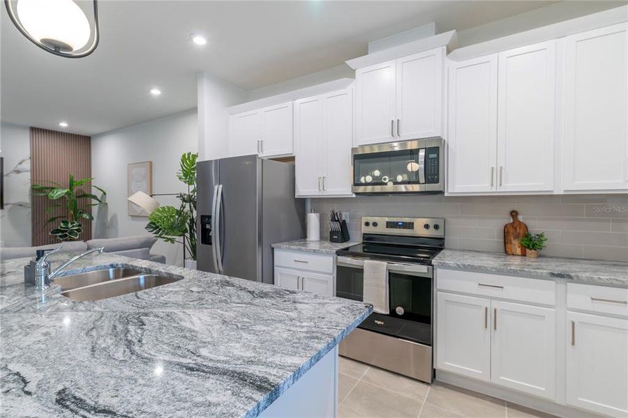 Furnished interior view inside a new home in , Kissimmee (Image 11).