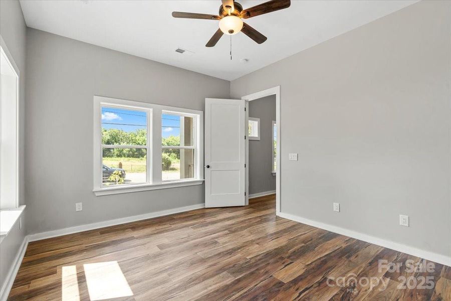 Spacious, unfurnished interior of a new home in , Rock Hill (Image 25). Spacious, unfurnished interior of a new home in , Rock Hill (Image 25).