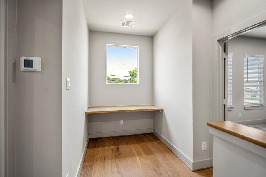 Spacious, unfurnished interior of a new home in , Houston (Image 19).