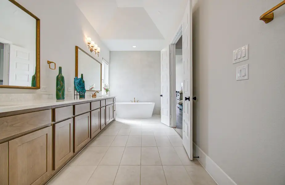 Furnished interior view inside a new home in , Manvel (Image 34).