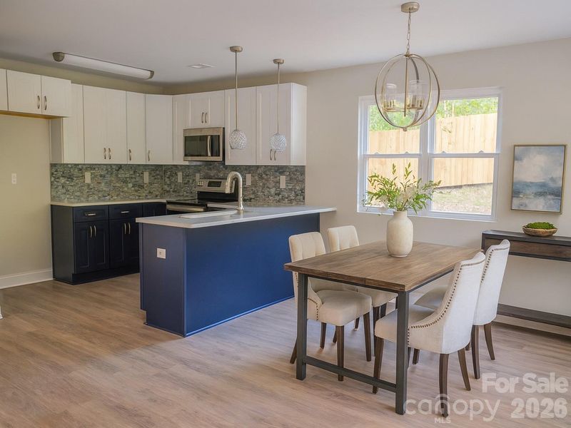 Furnished interior view inside a new home in , Gastonia (Image 4).