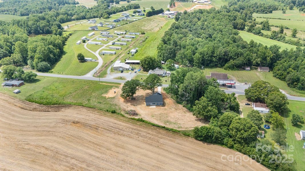 Image 29 of a home in . Image 29 of a home in .