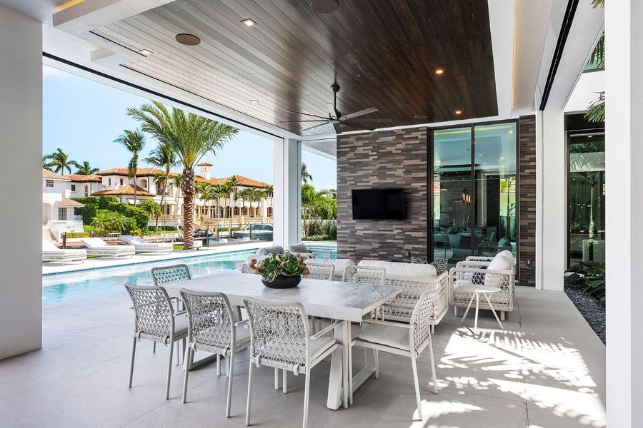 169_Coconut_Palm_Road_31