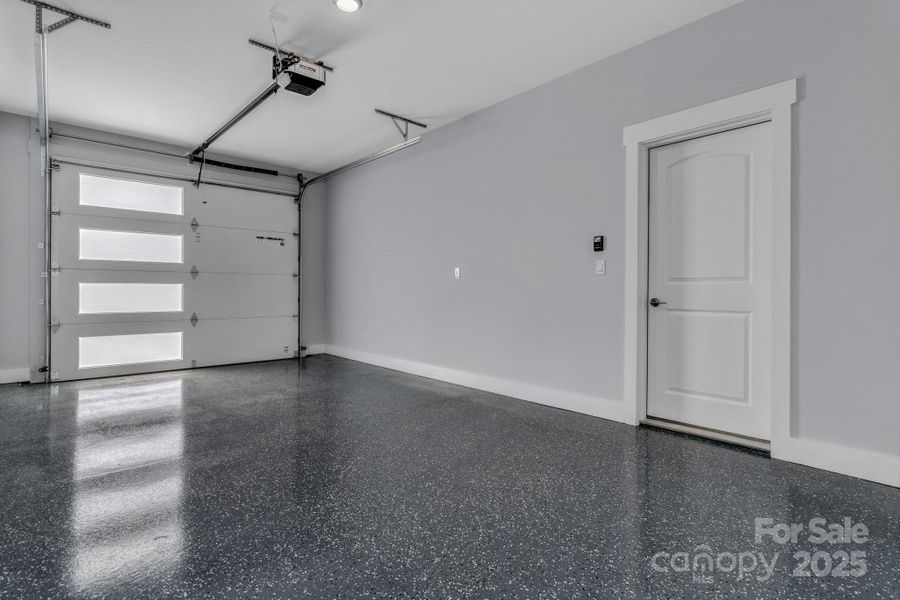 Spacious, unfurnished interior of a new home in , Asheville (Image 48). Spacious, unfurnished interior of a new home in , Asheville (Image 48).