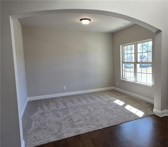 Spacious, unfurnished interior of a new home in , Grayson (Image 22).