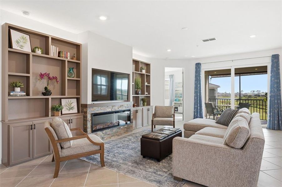 Furnished interior view inside a new home in , Venice (Image 15).