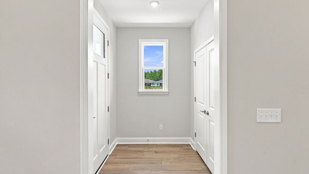 Spacious, unfurnished interior of a new home in Sun City Hilton Head, Bluffton (Image 33).