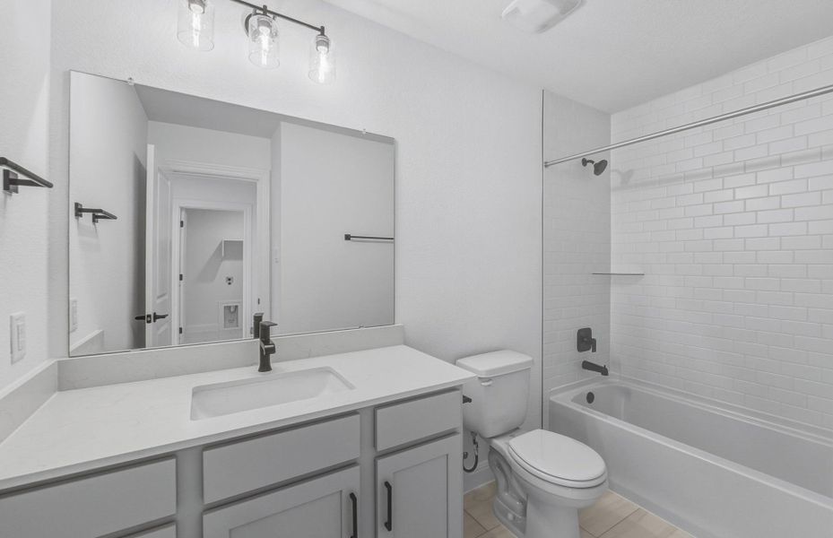 Furnished interior view inside a new home in Horizon Lake, Leander (Image 9).