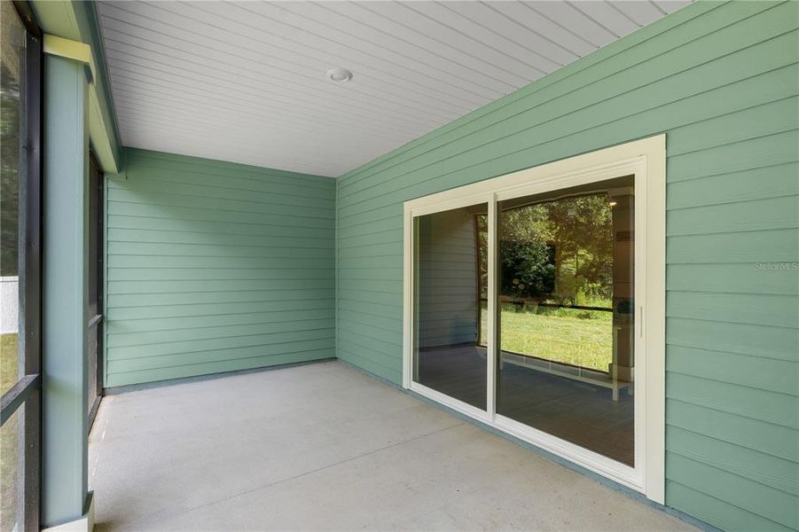 Exterior details and patio area of a home in , Alachua (Image 4). Exterior details and patio area of a home in , Alachua (Image 4).