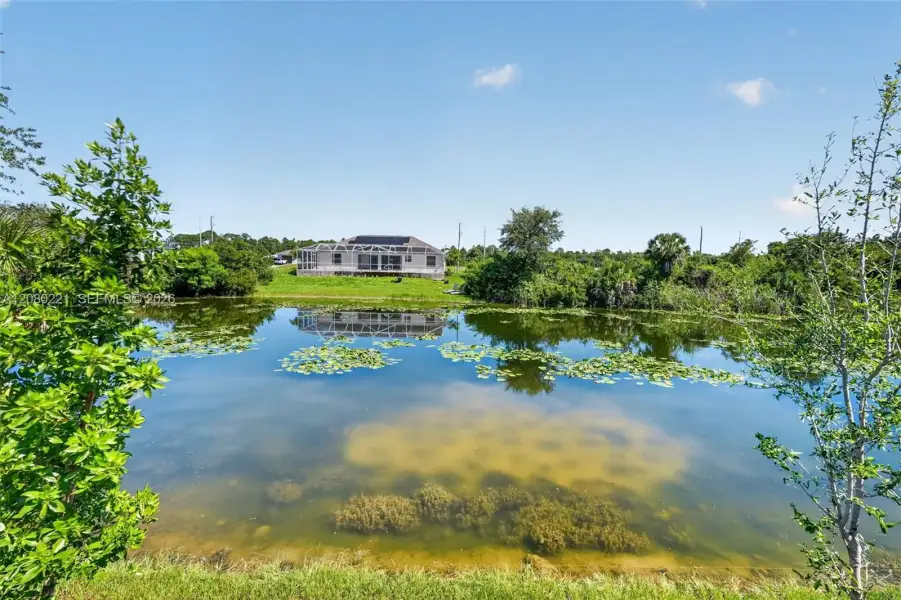 Natural landscape and outdoor views near in Cape Coral (Image 74). Natural landscape and outdoor views near in Cape Coral (Image 74).