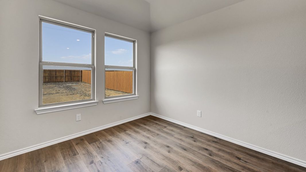 Spacious, unfurnished interior of a new home in Creeks at Burnett Trail, Canton (Image 20). Spacious, unfurnished interior of a new home in Creeks at Burnett Trail, Canton (Image 20).