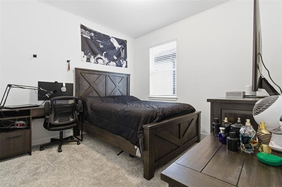 Furnished interior view inside a new home in Evergreen, Thonotosassa (Image 10).