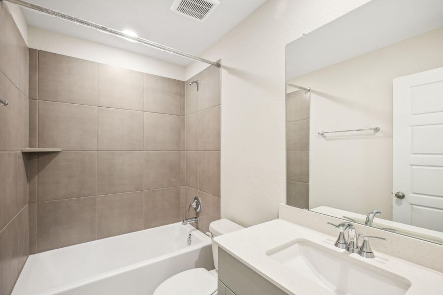 Photo is not of the actual home but is an inspirational photo of builder’s model home and may depict options, furnishings, and/or decorator features that are not included.