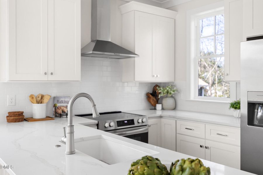 1404-Englewood-112 1404-Englewood-112