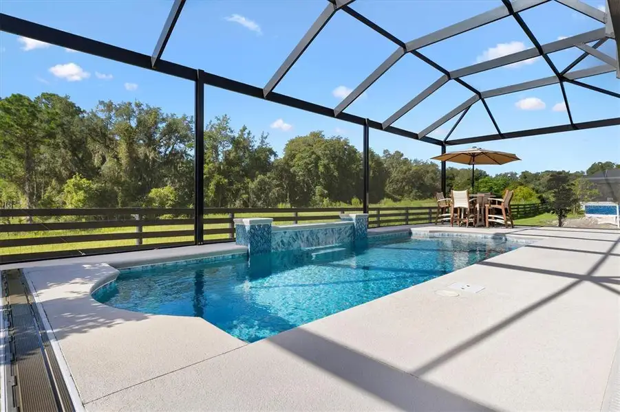 Exterior details and patio area of a home in , The Villages (Image 25).