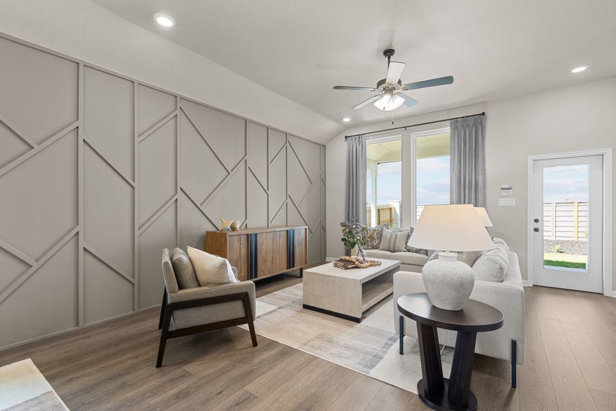 Representative furnished interior of a home built from the Brooks by Beazer Homes in Comanche Ridge, San Antonio (Image 6).