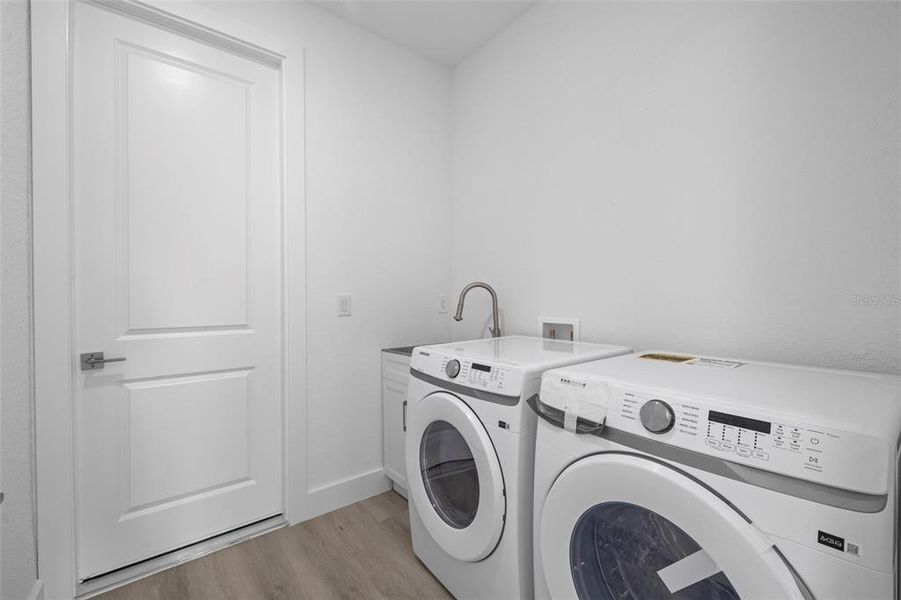 Furnished interior view inside a new home in , Port Charlotte (Image 9).