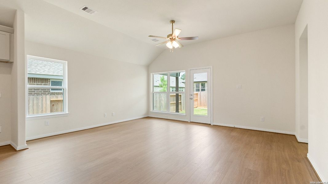 Spacious, unfurnished interior of a new home in Stream Waters, Seguin (Image 18). Spacious, unfurnished interior of a new home in Stream Waters, Seguin (Image 18).