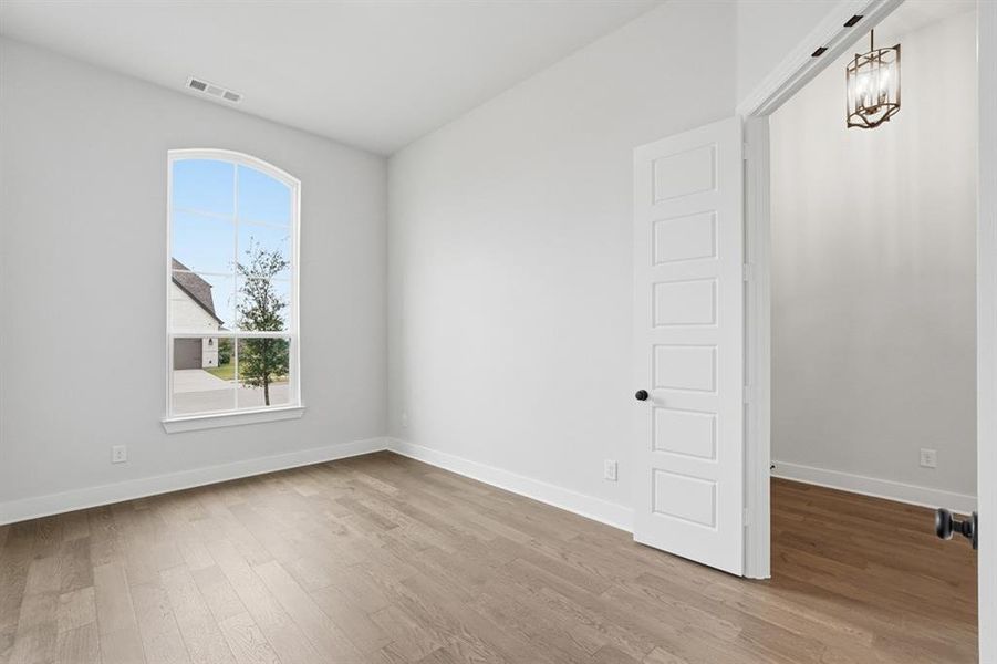 Spacious, unfurnished interior of a new home in Devonshire, Forney (Image 19). Spacious, unfurnished interior of a new home in Devonshire, Forney (Image 19).