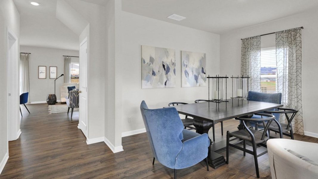 Furnished interior view inside a new home in Fieldcrest Acres, Blountville (Image 16).