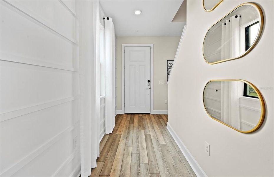 Spacious, unfurnished interior of a new home in Talon Preserve on Palmer Ranch, Nokomis (Image 18).