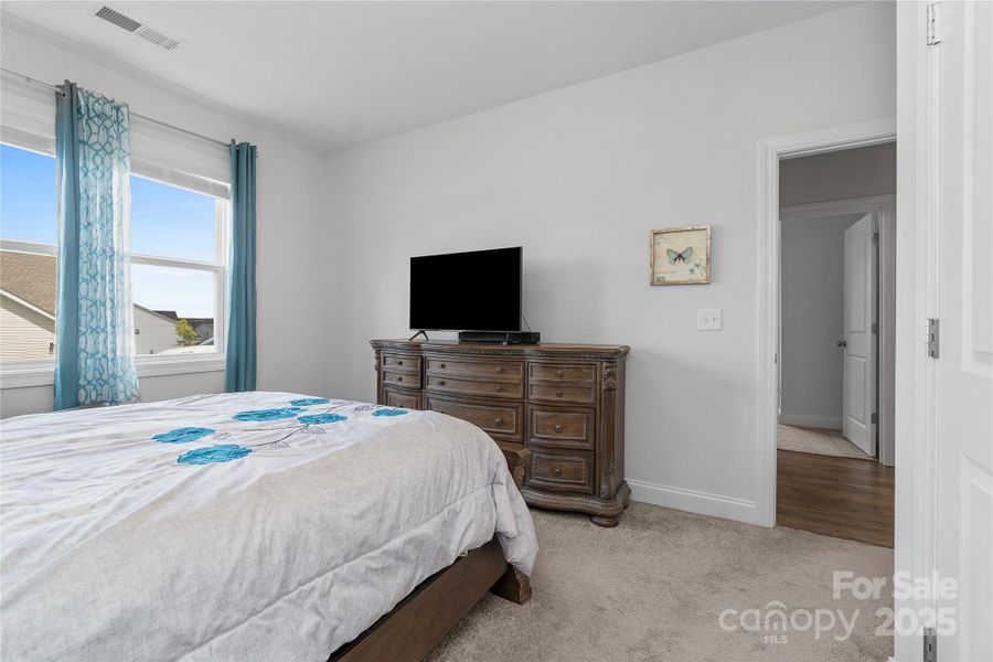 Furnished interior view inside a new home in , Elgin (Image 14).