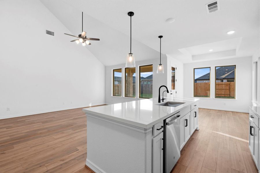 Furnished interior view inside a new home in Brookewater, Rosenberg (Image 9).