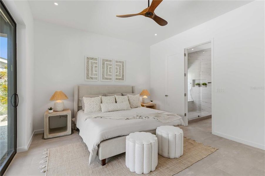 Furnished interior view inside a new home in , Sarasota (Image 35).