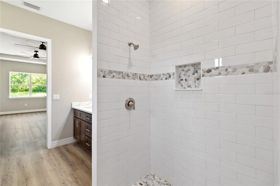 Master Bathroom - shower