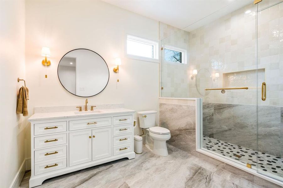 Furnished interior view inside a new home in , Dallas (Image 32).