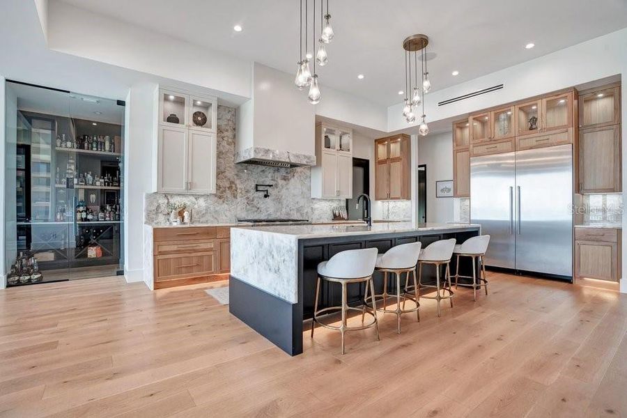 Furnished interior view inside a new home in , Windermere (Image 8).