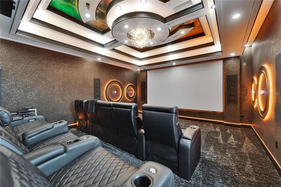 Furnished interior view inside a new home in , Apollo Beach (Image 60).