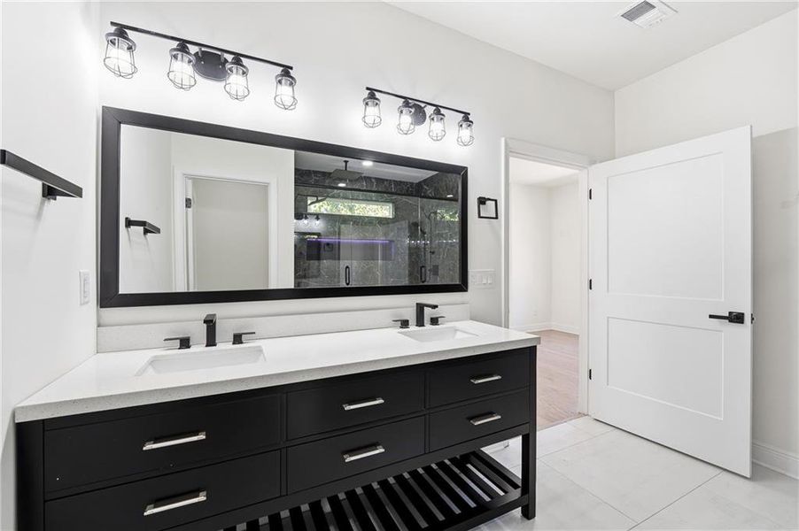 Furnished interior view inside a new home in , Gainesville (Image 29).