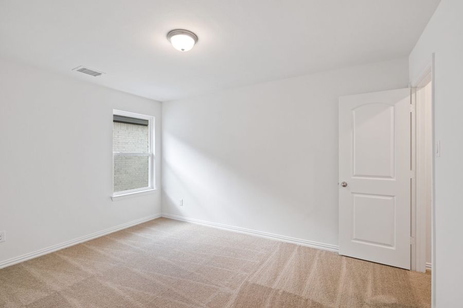 Spacious, unfurnished interior of a new home in Elevon, Lavon (Image 37). Spacious, unfurnished interior of a new home in Elevon, Lavon (Image 37).