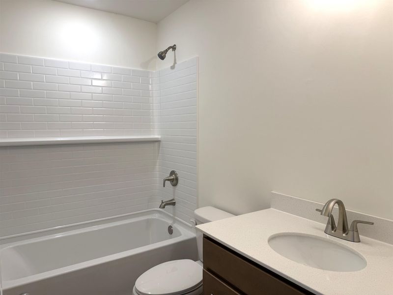 Furnished interior view inside a new home in King Farm Estates, Aynor (Image 5).