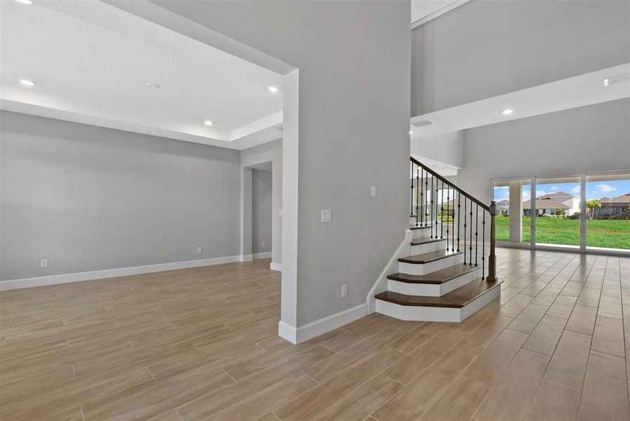 Spacious, unfurnished interior of a new home in Park East at Azario, Bradenton (Image 23). Spacious, unfurnished interior of a new home in Park East at Azario, Bradenton (Image 23).
