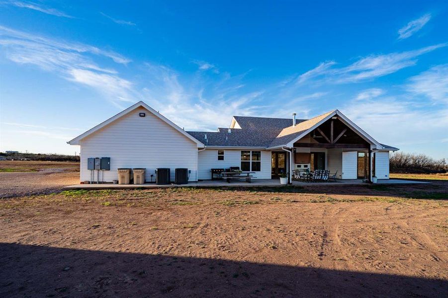 Exterior details and patio area of a home in , Abilene (Image 20).
