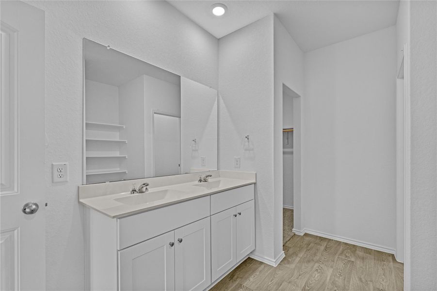 Furnished interior view inside a new home in Arroyo Ranch, Seguin (Image 9).