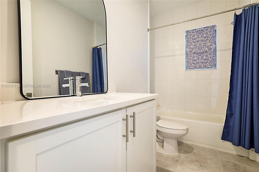 Guest Bath Upstairs